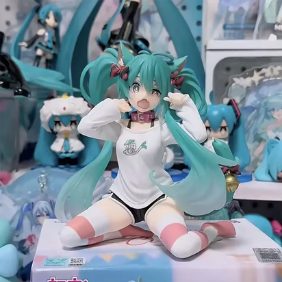 **2025 ?Hatsune Miku Desktop Cute Action Figure 11Cm Neko T-Shirt Ver. Anime Figurine Kawaii Girl Model Toy Gift